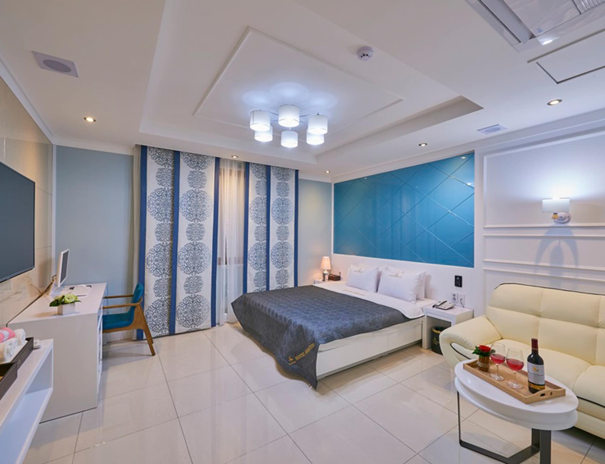 Shell Stone Yeosu Business Hotel Exterior foto